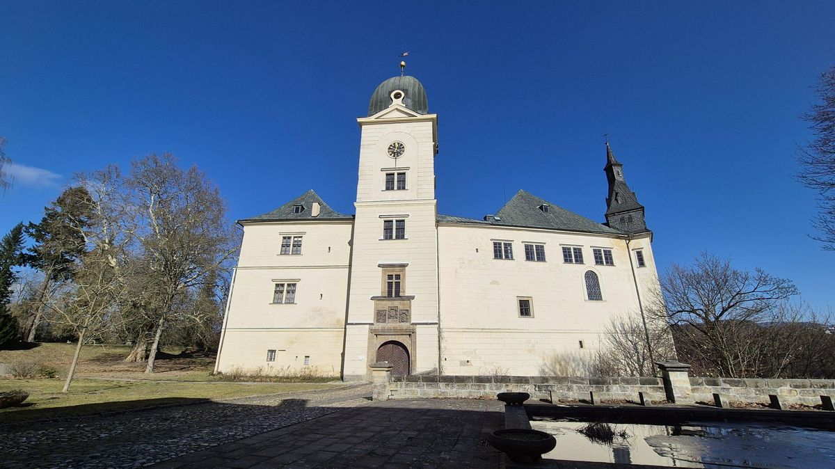 Dědička rodu Walderode získá mobiliář zámku Hrubý Rohozec